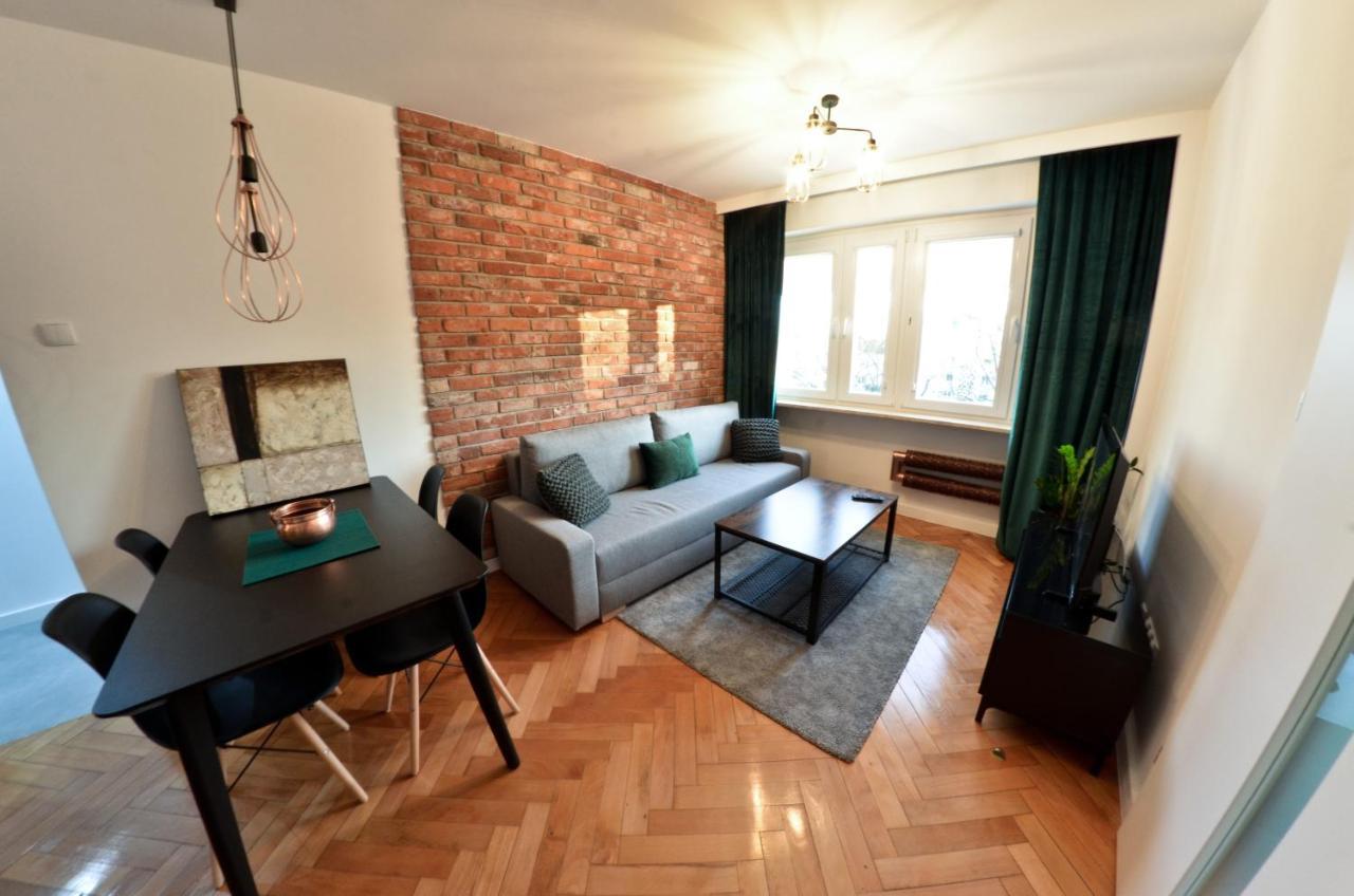 Apartamento Apartament Z Dwoma Sypialniami Malbork Exterior foto