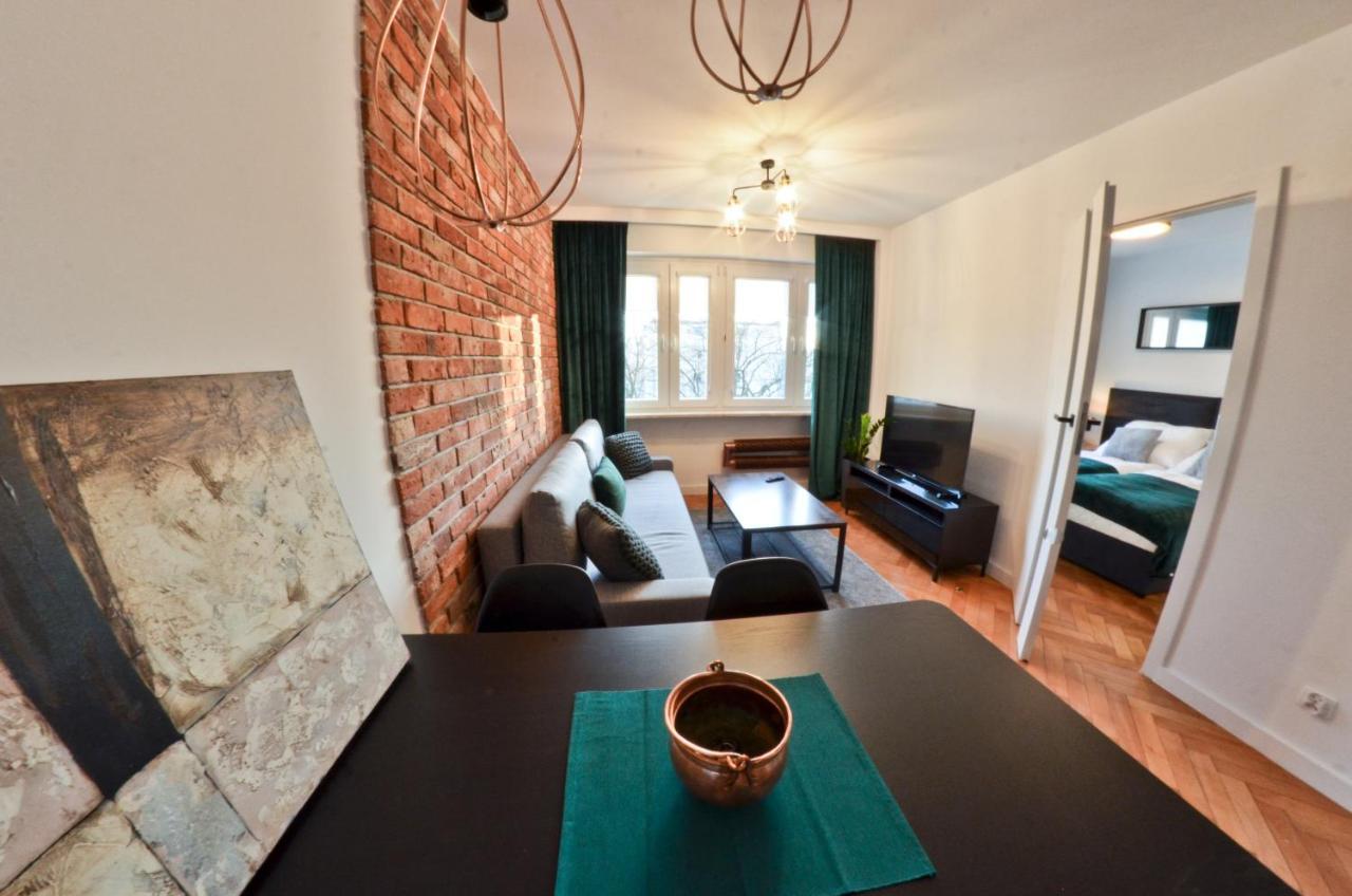 Apartamento Apartament Z Dwoma Sypialniami Malbork Exterior foto